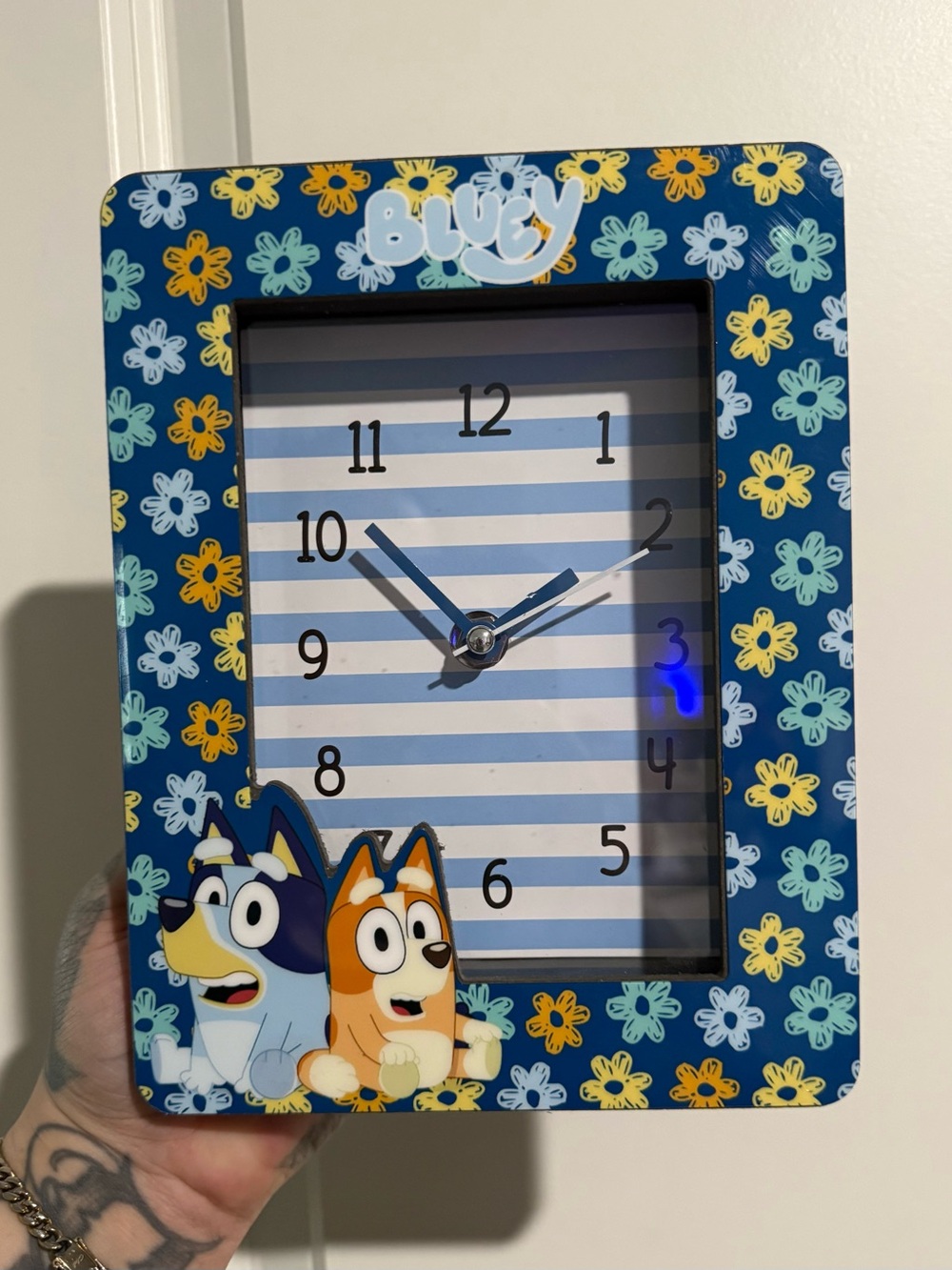 Bluey kids cartoon stand up clock decor- cute kids table clock